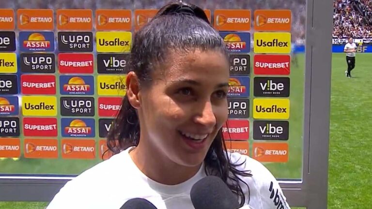 Duda Sampaio, jogadora do Corinthians, que fez o gol que o o tricampeonato da Supercopa Feminina