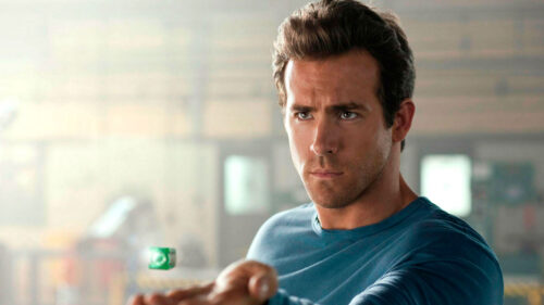 Ryan Reynolds no filme Lanterna Verde, que será exibido na programação do SBT