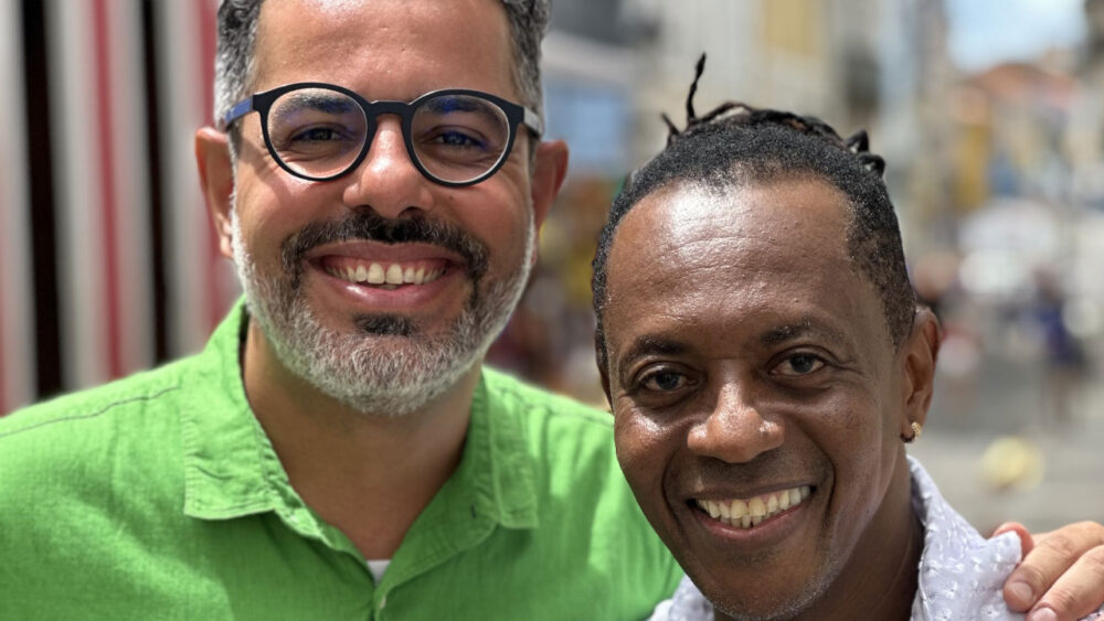 Chico Regueira e Tonho Matéria no especial sobre os 45 anos do Olodum