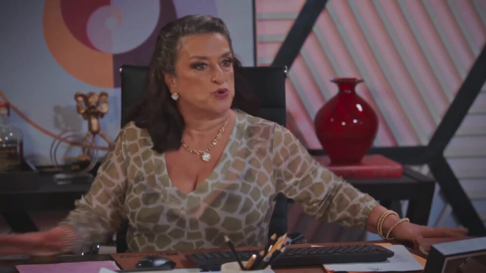 Grace Gianoukas como Leda Mancini em Família é Tudo