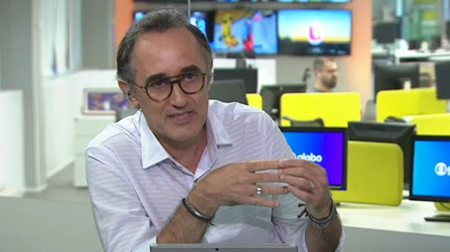 Marcelo Barreto durante apresentação do Redação SporTV