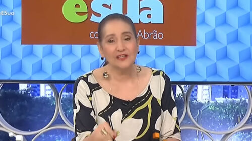 Sonia Abrão durante comando do A Tarde é Sua na RedeTV!