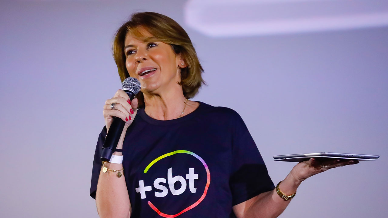 Daniela Beyruti, presidente do SBT, durante lançamento da plataforma de streaming da emissora