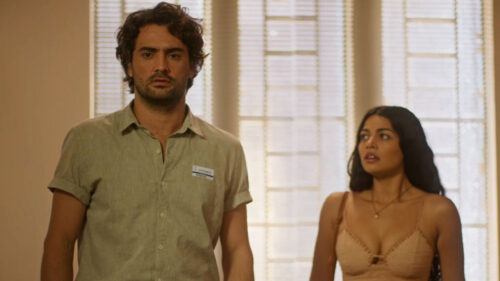 Artur (Túlio Starling) e Quinota (Larissa Bocchino) em cena da novela No Rancho Fundo