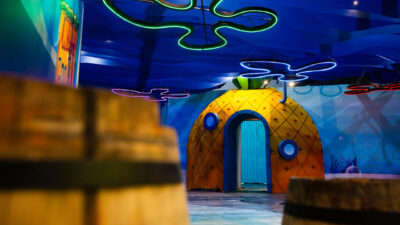 Imagem de espaço na exposição sobre a série Bob Esponja
