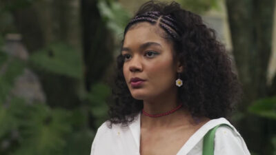 Tati (Bia Santana) em cena de Volta por Cima