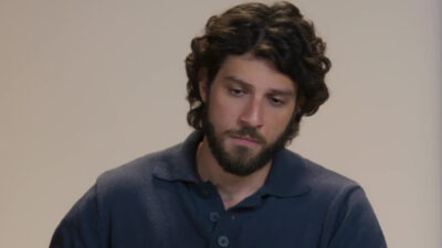 Chay Suede como Mavi na novela Mania de Você