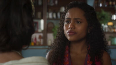 Duda Santos como Beatriz na novela Garota do Momento
