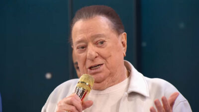 Raul Gil durante despedida de seu programa no SBT