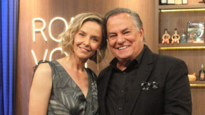 Bianca Rinaldi e Ronnie Von no programa Companhia Certa, da RedeTV!