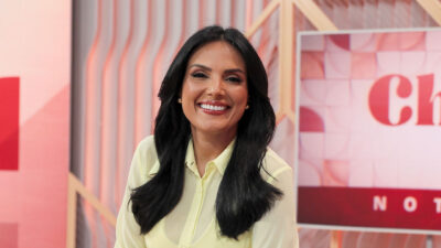 Márcia Dantas no cenário do Chega Mais Notícias