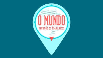 Aqui está o texto alternativo para a imagem enviada: **Logotipo do programa "O Mundo Segundo os Brasileiros", com um marcador de localização azul e um mapa estilizado ao fundo. O título está em vermelho e branco