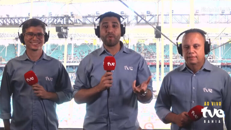 Rodrigo Araújo, Rainan Peralva e Nelsinho Góes na transmissão da TVE Bahia