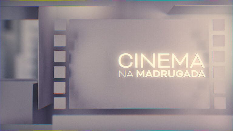 Logo do Cinema na Madrugada, sessão de filmes da Band com moldura de película ao fundo