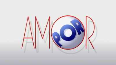 Logo da novela Por Amor com letras vermelhas finas e a palavra POR em azul dentro da letra O em fundo branco degradê