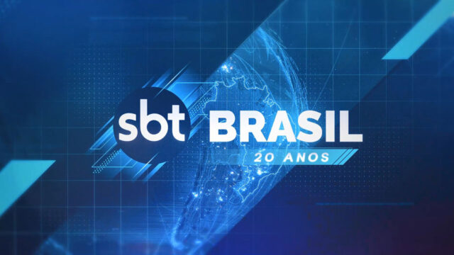 Logotipo do telejornal SBT Brasil com destaque para celebração de 20 anos sobre fundo azul tecnológico