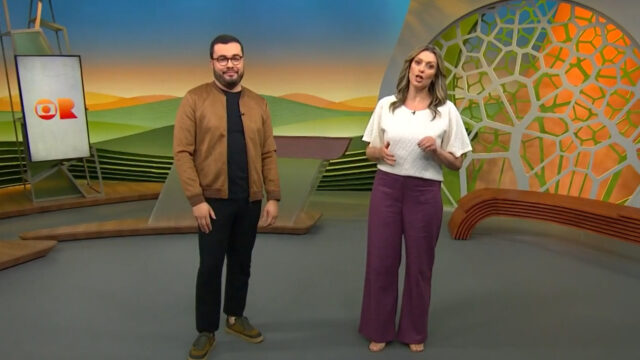 Pedro Málaga e Cristina Vieira durante apresentação do Globo Rural no estúdio da TV Globo