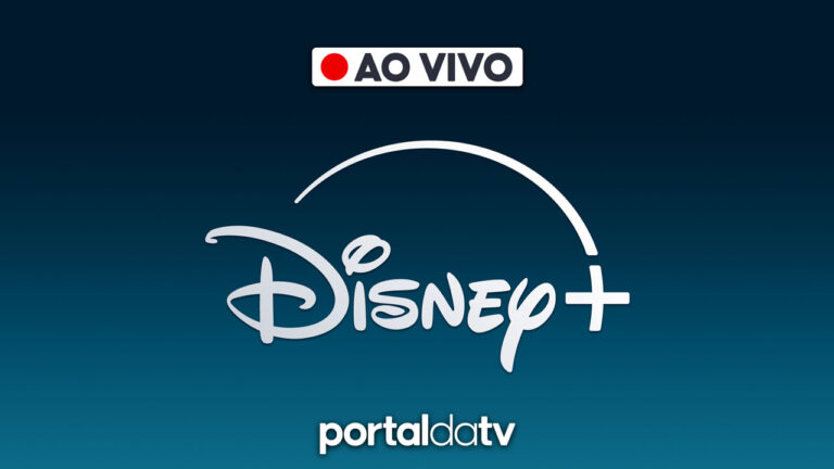 Imagem promocional do serviço de streaming Disney Plus com o logo em destaque e a inscrição AO VIVO no topo