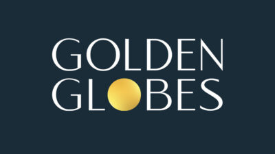 Logotipo do Golden Globes com letras brancas e um círculo dourado no lugar da letra O sobre um fundo azul escuro da premiação