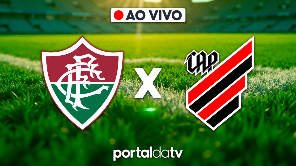 Escudos de Fluminense e Athletico Paranaense sobre gramado, selo Ao Vivo no topo, letra X branca ao centro, logomarca Portal da TV na base da foto