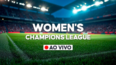 Arte com texto Women's Champions League em destaque sobre campo de futebol iluminado com arquibancadas ao fundo e selo ao vivo na parte inferior