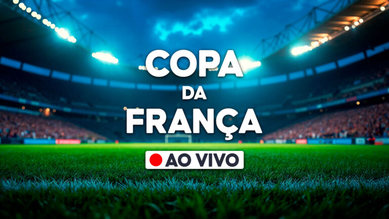 Texto Copa da França em destaque sobre estádio de futebol iluminado com gramado em primeiro plano e indicação de transmissão ao vivo