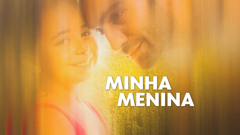 Logotipo da novela Minha Menina sobre imagem de Öykü e Demir com fundo em tons dourados