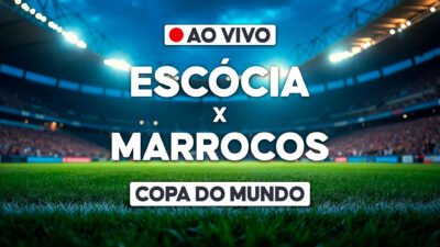 Arte de transmissão ao vivo com Escócia x Marrocos e texto Copa do Mundo sobre gramado de estádio iluminado