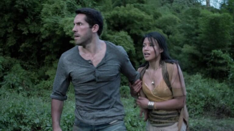 Wes Baylor (Scott Adkins) e Tha (Ann Truong) em cena do filme O Alvo 2