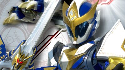 Ryukendo de armadura azul, branca e dourada segura espada diante de outro guerreiro com olhos vermelhos
