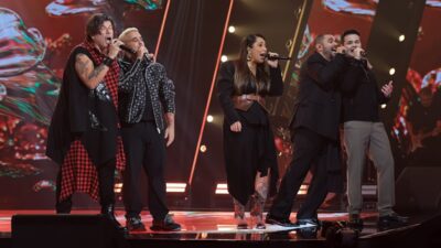Paulo Ricardo, Kauan, Lauana Prado, Diogo Nogueira e Matheus cantam juntos no palco do The Voice Brasil