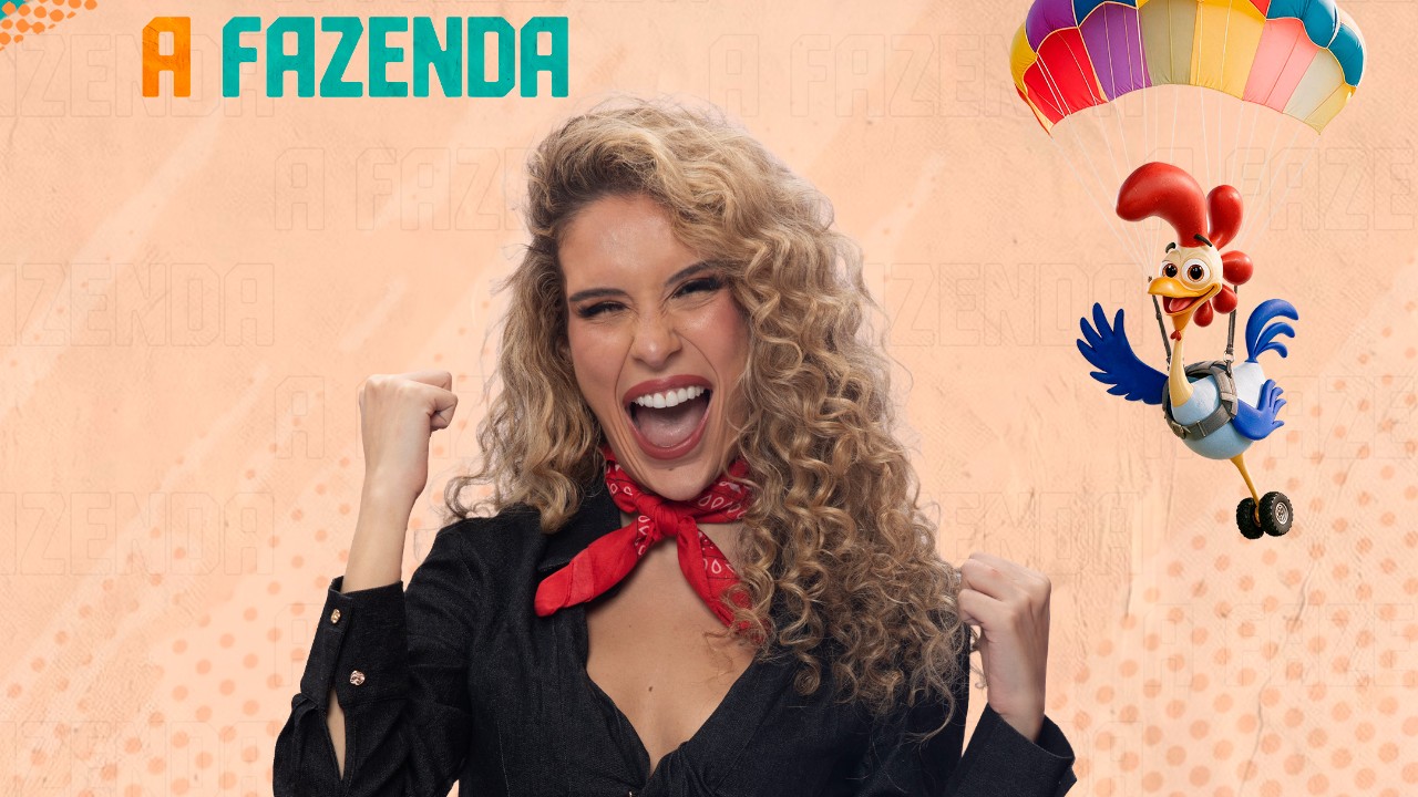 Sthephanie Gomes de roupa preta e lenço vermelho grita com os punhos erguidos diante do logo de A Fazenda